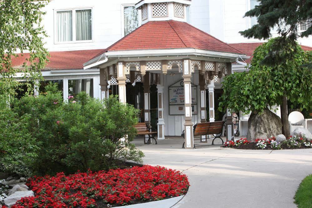 Fern Resort Orillia Ngoại thất bức ảnh